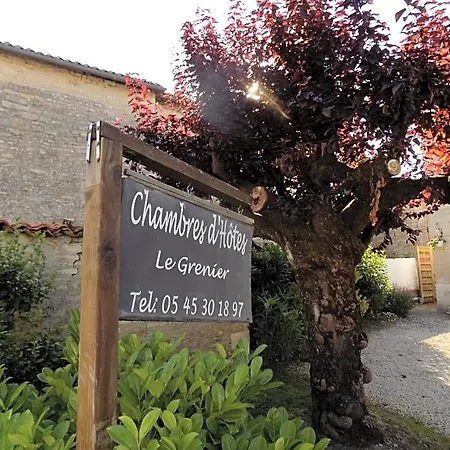 Le Grenier 1 Rue Verte 16140 France