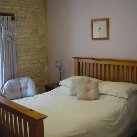 Le Grenier 1 Rue Verte 16140 France Bed & Breakfast *
