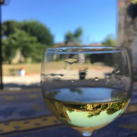 Le Grenier 1 Rue Verte 16140 France